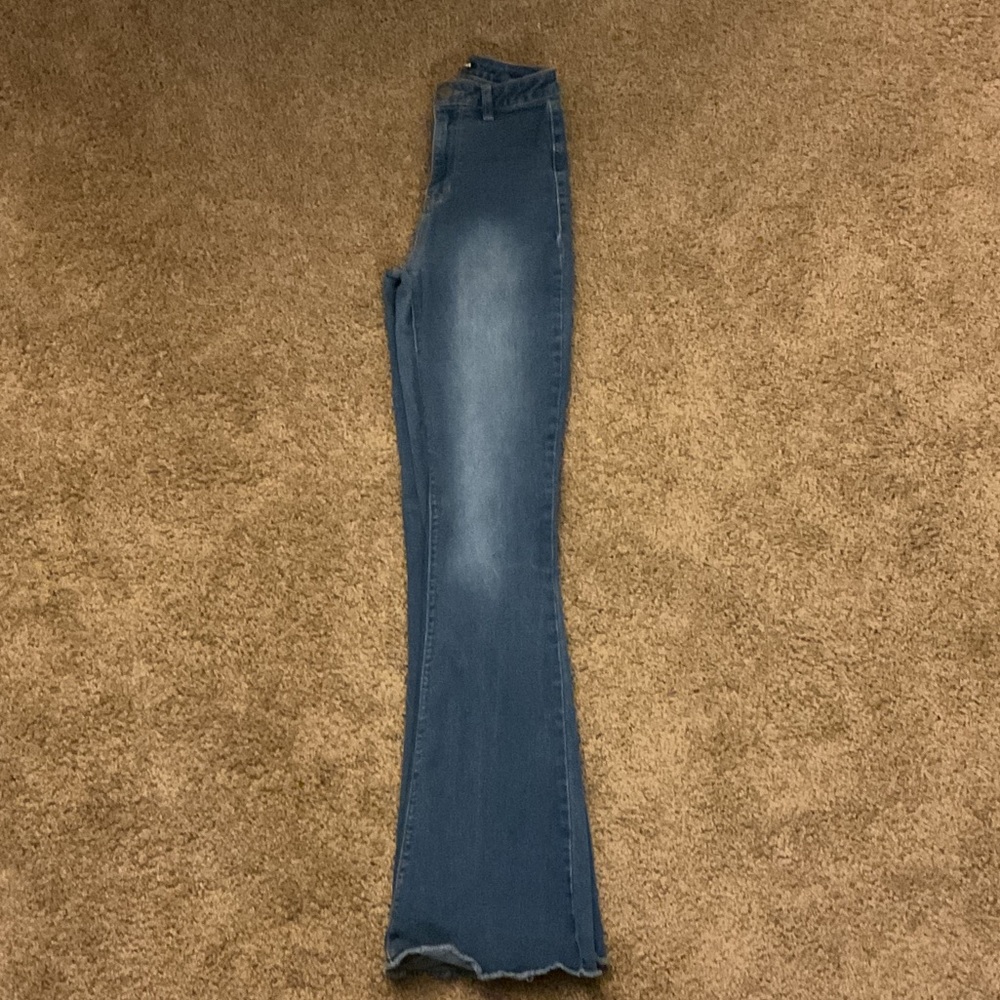 Fashion Nova Blue High-Rise Flared Jeans with Raw Hem - Picture 7 of 7